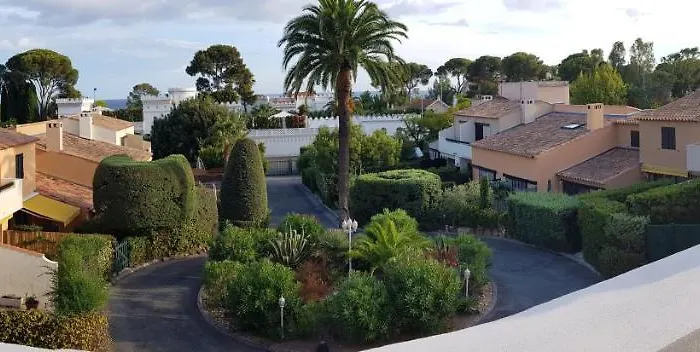 Maison Confortable Pres Des Plages De Saint-raphael Ferienhaus